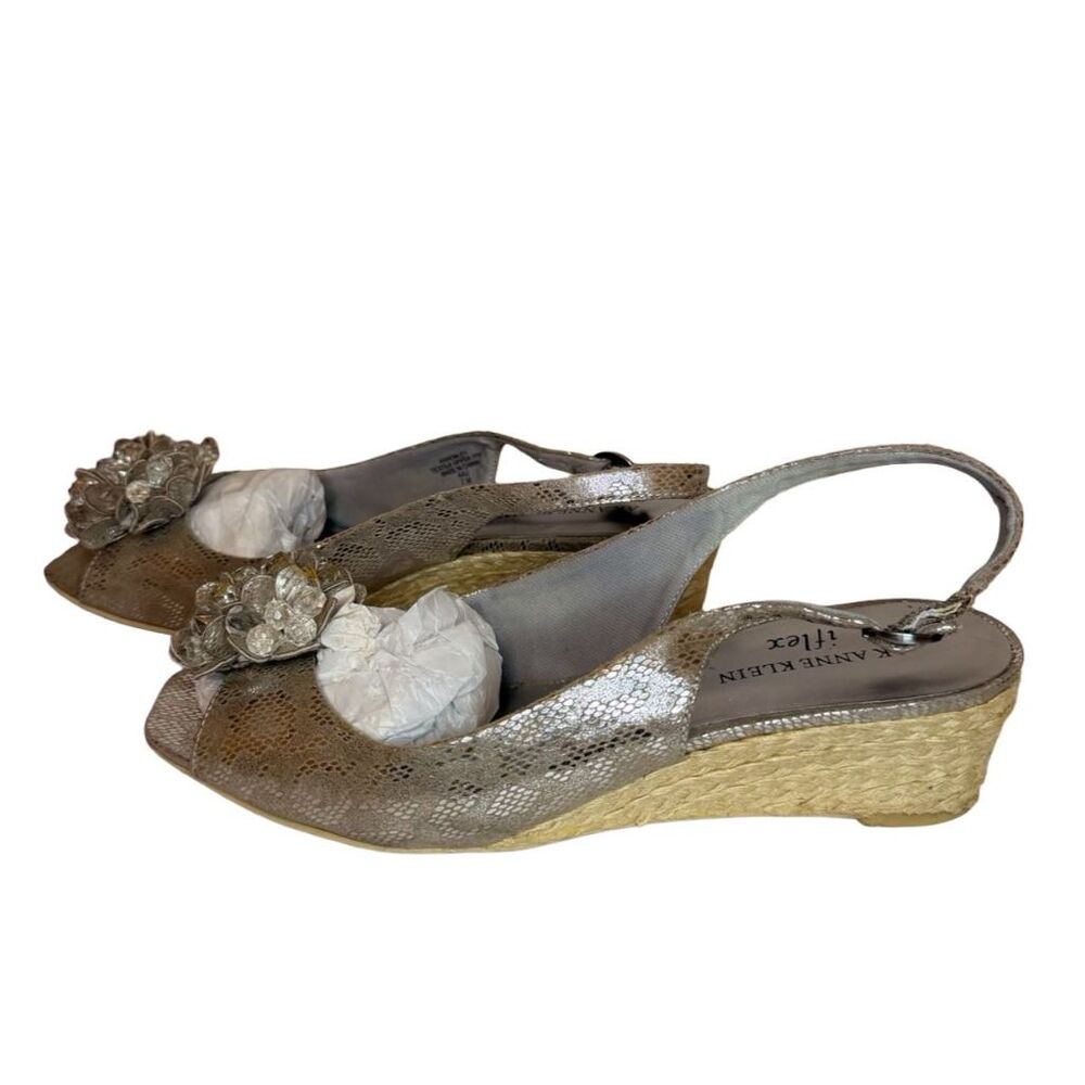 Anne Klein iFlex Wedge Sandal Metallic Gold Slingback Espadrille Size 7.5 - Picture 2 of 5